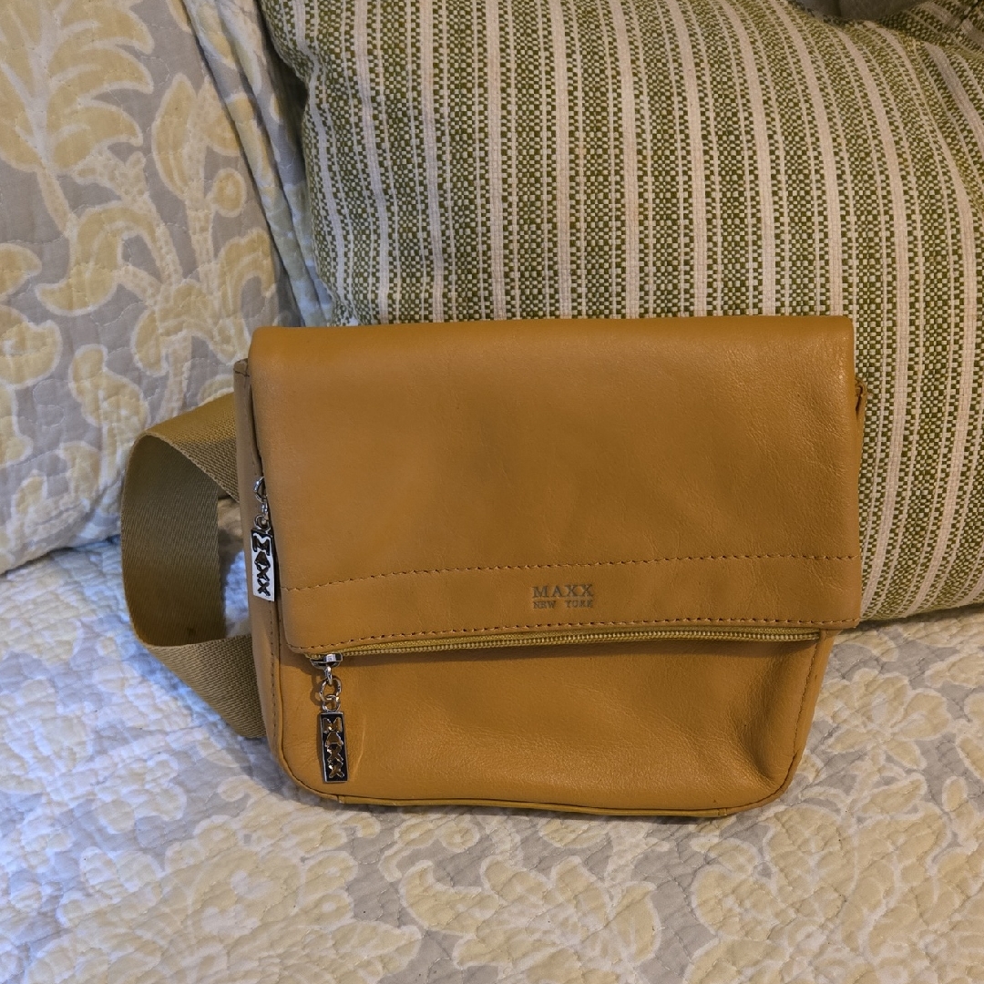 Maxx New York Mustard Leather Messenger Bag